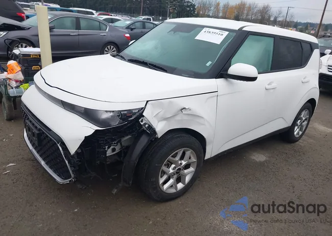 KNDJ23AU4R7914063: 43839510