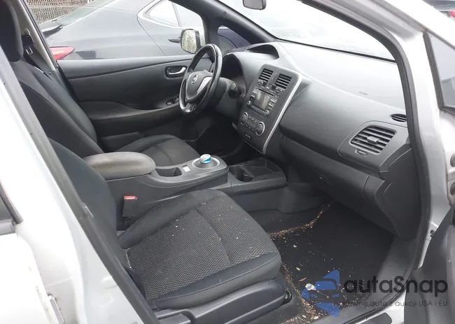 1N4AZ0CP2DC425071: 43839630