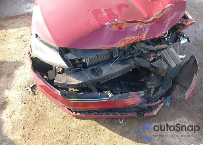 3VWDB7AJ4HM323713: 43839692