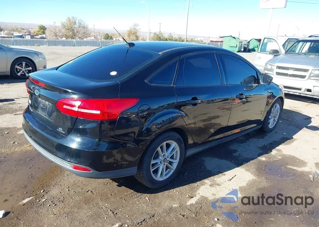 1FADP3F26GL272638: 43839830