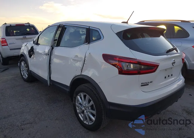 JN1BJ1AV4MW308106: 43840944