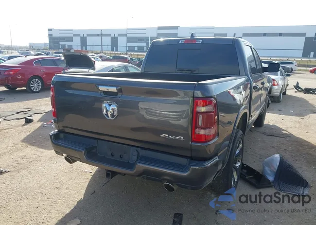 1C6SRFHT4KN697931: 43840964