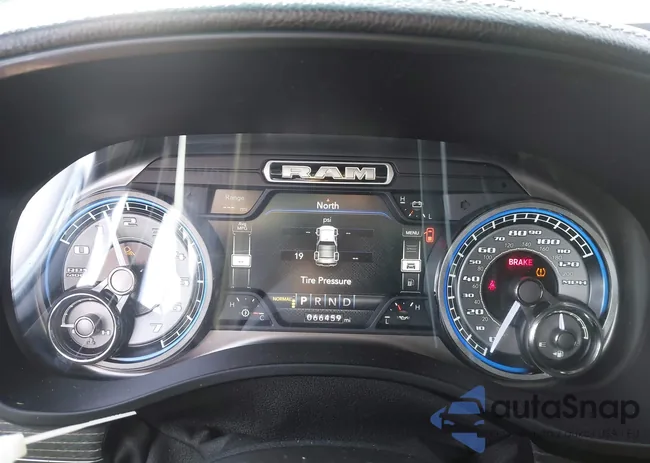 1C6SRFHT4KN697931: 43840964