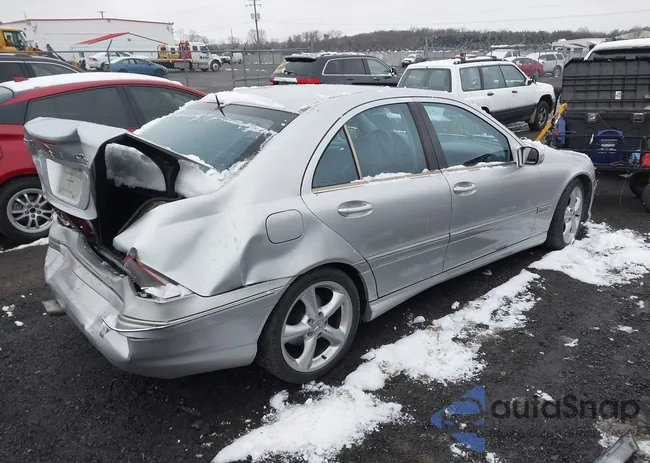 WDBRF40J05F692494: 43841155