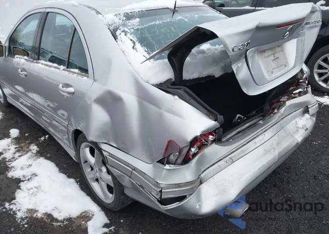 WDBRF40J05F692494: 43841155