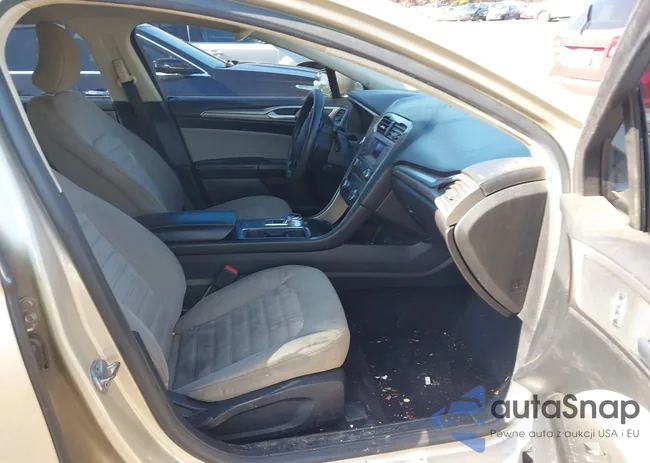 3FA6P0G79HR267387: 43841254