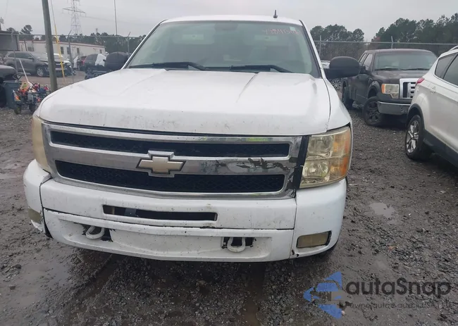 2GCEC13C571561639: 43841308