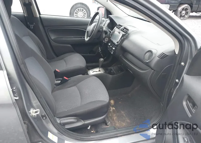 ML32A3HJ2JH009695: 43841322