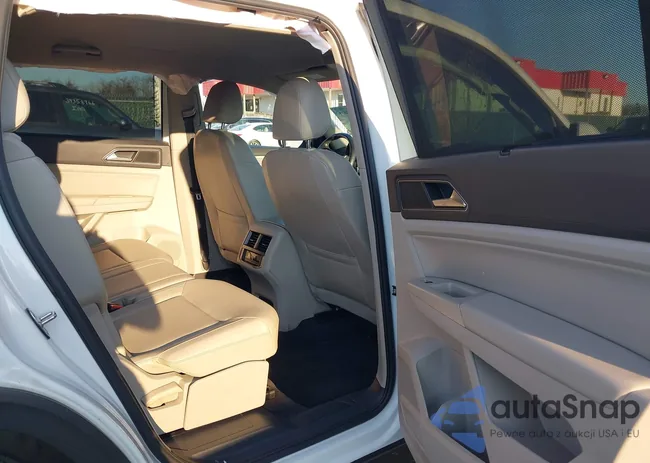 1V2CP2CA7JC597722: 43841391