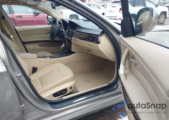 WBAPK5C53BA658483: 43841448