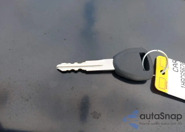 1HGCG56702A123824: 43840615