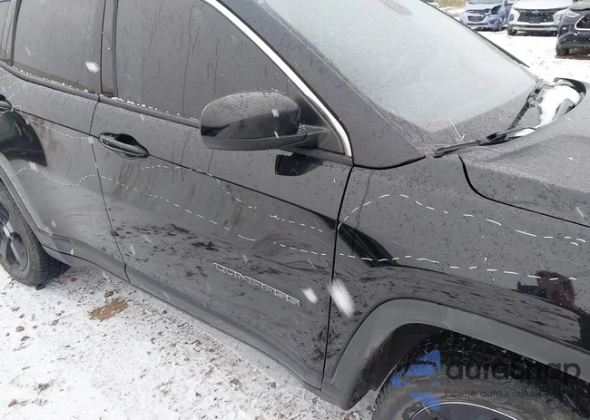 3C4NJDBB6LT143146: 43840619