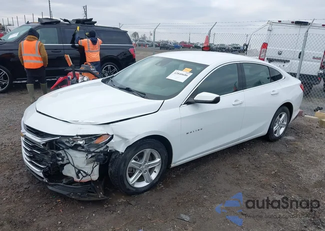 1G1ZC5ST4NF186495: 43840686