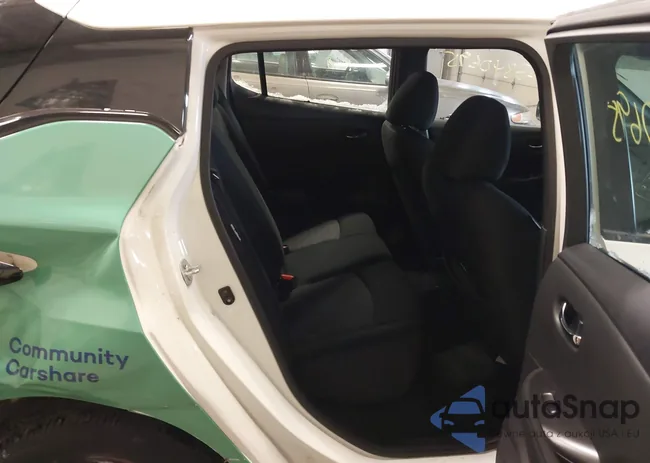 1N4AZ1BV5PC551709: 43840695