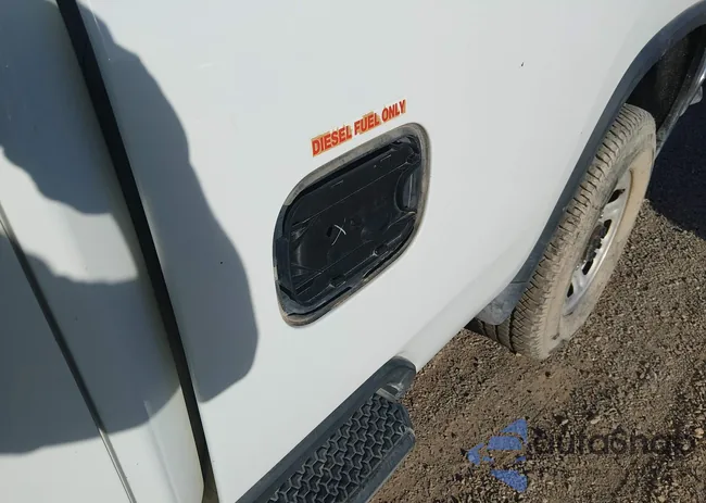 1GC1YNEY8NF185704: 43840873