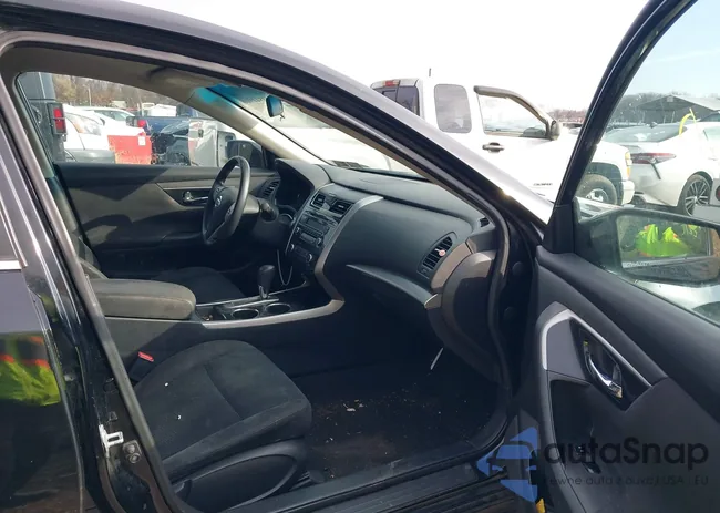 1N4AL3AP3EC325620: 43841960