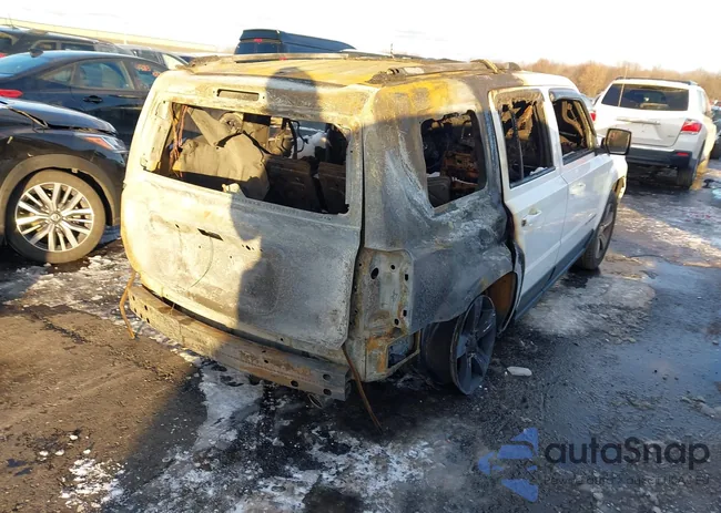 1C4NJPFA0HD162162: 43841968