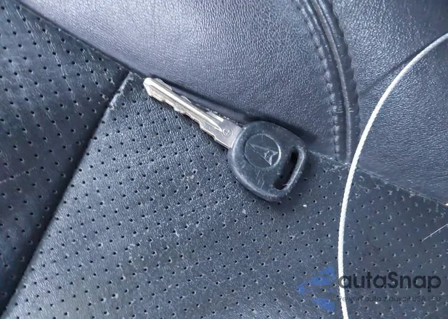 1G2ZH558364158415: 43842032