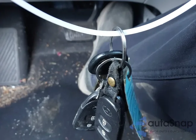 KMHCT4AE1GU151028: 43842169