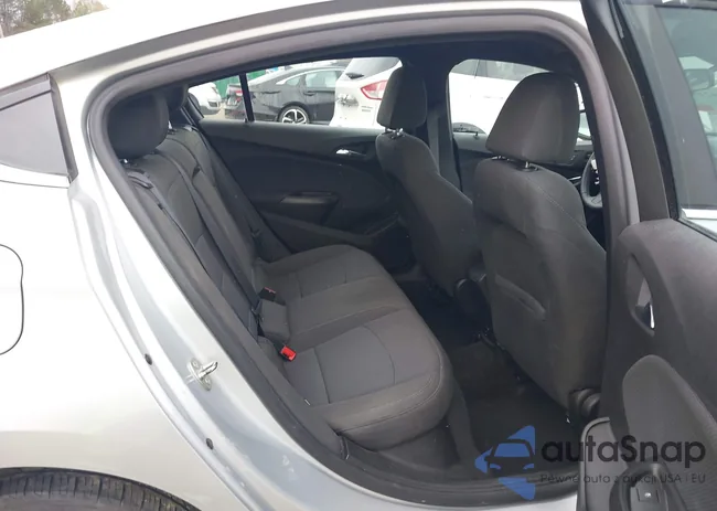 1G1BE5SM4J7210237: 43842197