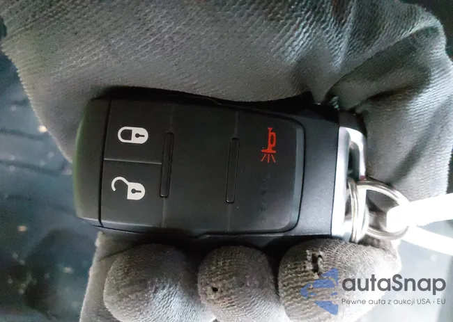 3C6UR5CL2PG592623: 43842281