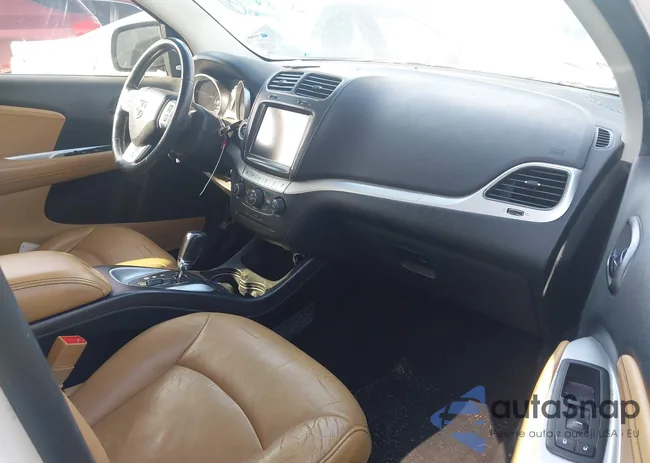 3C4PDCDG1DT687817: 43842282