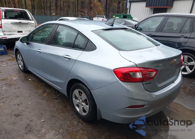 1G1BC5SM3H7160592: 43842302