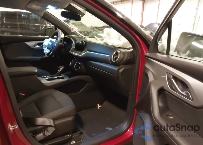 3GNKBHR44MS507447: 43842308