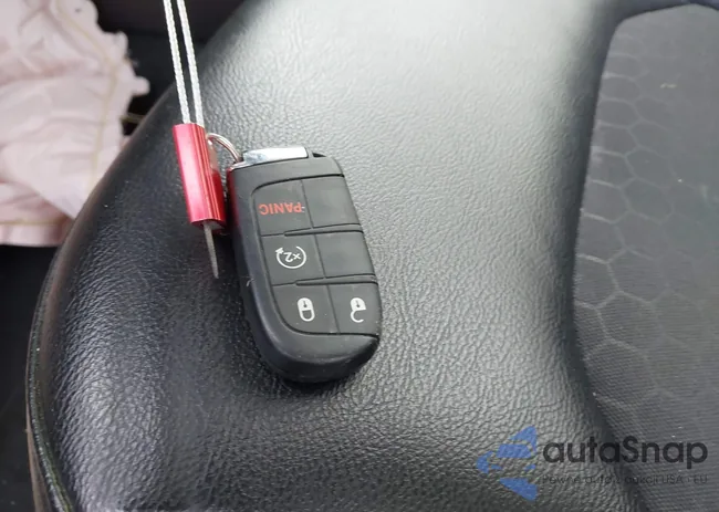 3C4NJDBB6MT525498: 43842404