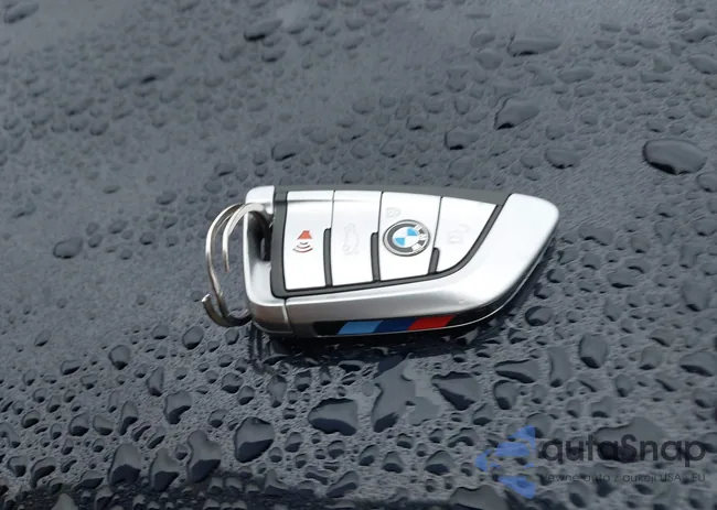 WBA7U2C04MCF88659: 43841539