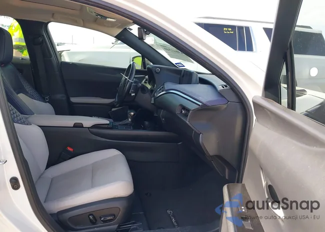 JTHP3JBH8N2047429: 43841540