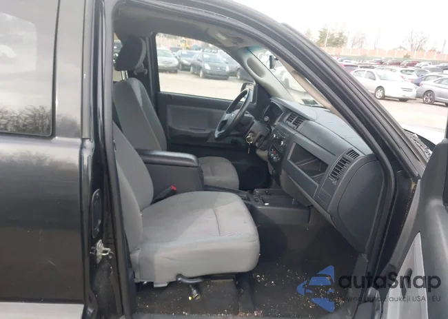 1D7CW2BKXAS146133: 43841542