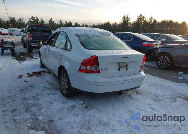 YV1MS390172274591: 43841561