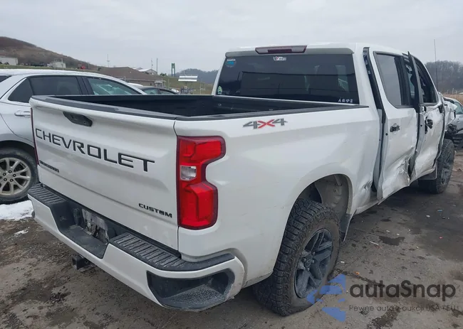 3GCPYBEK2MG216883: 43841580