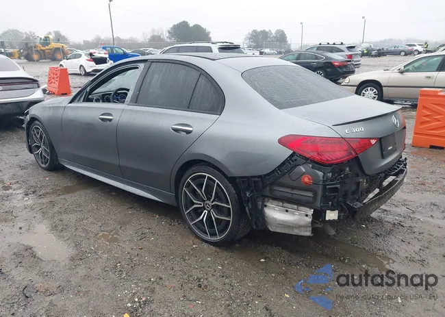 W1KAF4GB9PR069900: 43841607