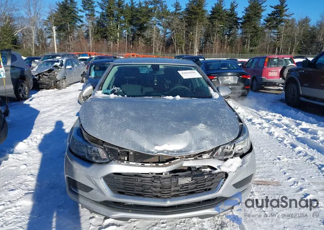 1G1BC5SM7H7170803: 43841641