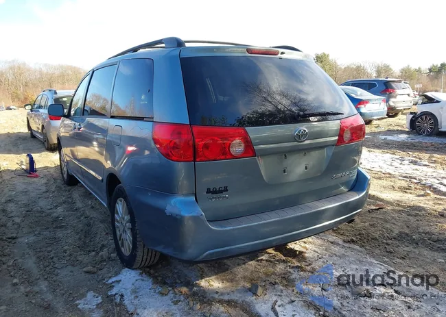 5TDBK22C99S025916: 43841681