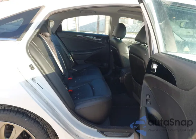 5NPEC4AB0DH561988: 43841757