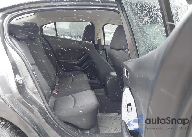 3MZBN1U7XHM115041: 43841758