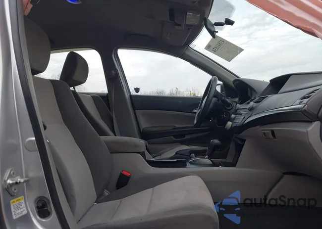 JHMCP26438C015325: 43841834