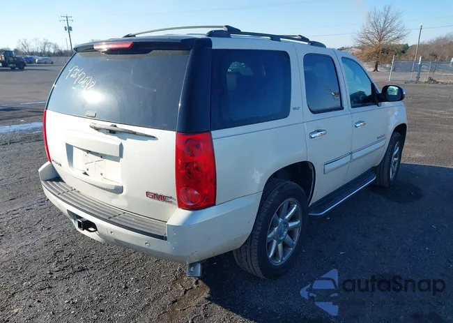 1GKFC13128R176054: 43842898