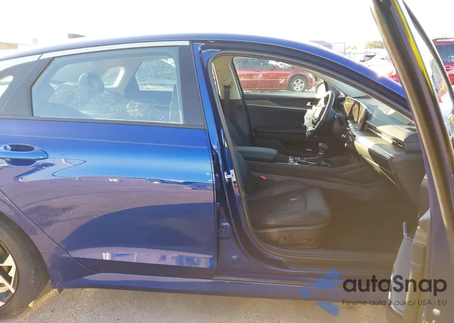 KNAG34J77T5405964: 43842902