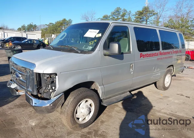 1FBSS31L88DA02732: 43842958