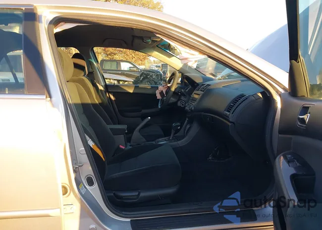 1HGCM56337A192715: 43843098