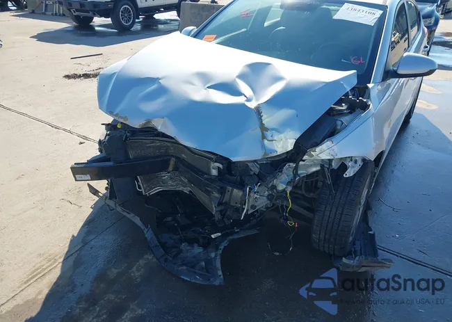 5NPD84LF2JH297746: 43843108