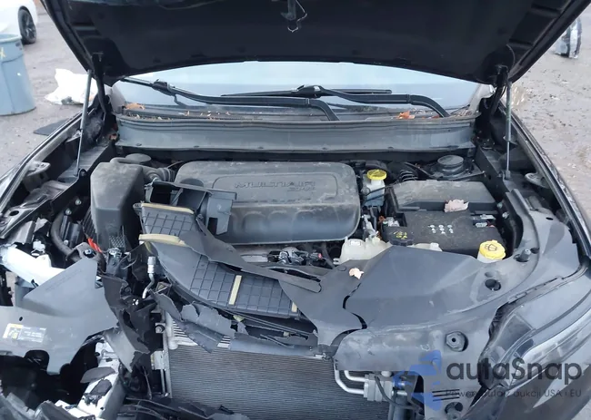 1C4PJLCB7LD577664: 43843329