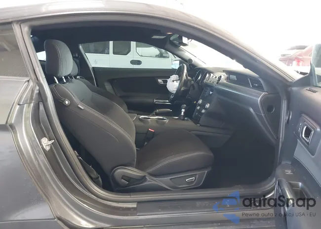 1FA6P8CFXK5203820: 43843346