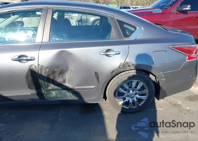 1N4AL3AP1FC213058: 43843461