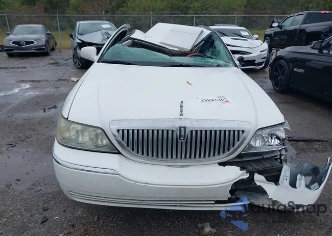 2LNBL8CV3AX628381: 43843462