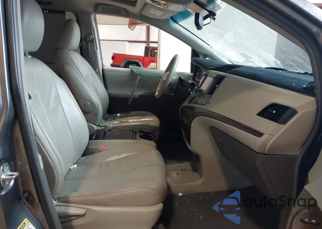 5TDYK3DC9BS089165: 43842648